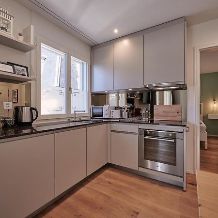 City Center Apartment With Mountain View Интерлакен Экстерьер фото